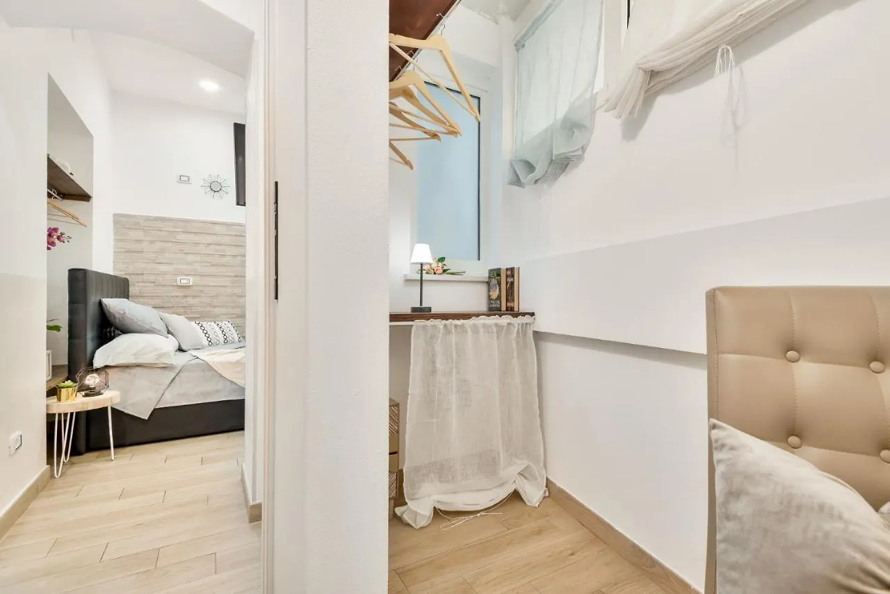 Maison d'hôtes Alby Express Rooms La Spezia